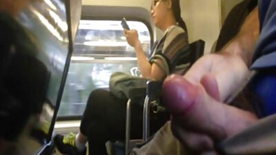تمام دراڑ میں دو روسی sluts کے ساتھ جنسی تعلقات.